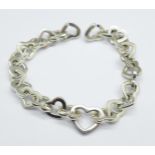 A 925 silver Tiffany & Co. heart bracelet, 27g