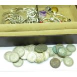 A jewellery box with 9ct gold jewellery, 1.1g, a 9ct gold back and front locket, silver jewellery