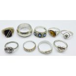 Nine silver rings, 30g