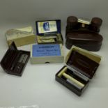 Four vintage razors including three Wardonia in Bakelite cases