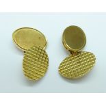 A pair of 9ct gold cufflinks, 10g