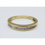 An 18ct gold, eleven stone diamond ring, 3.2g, N