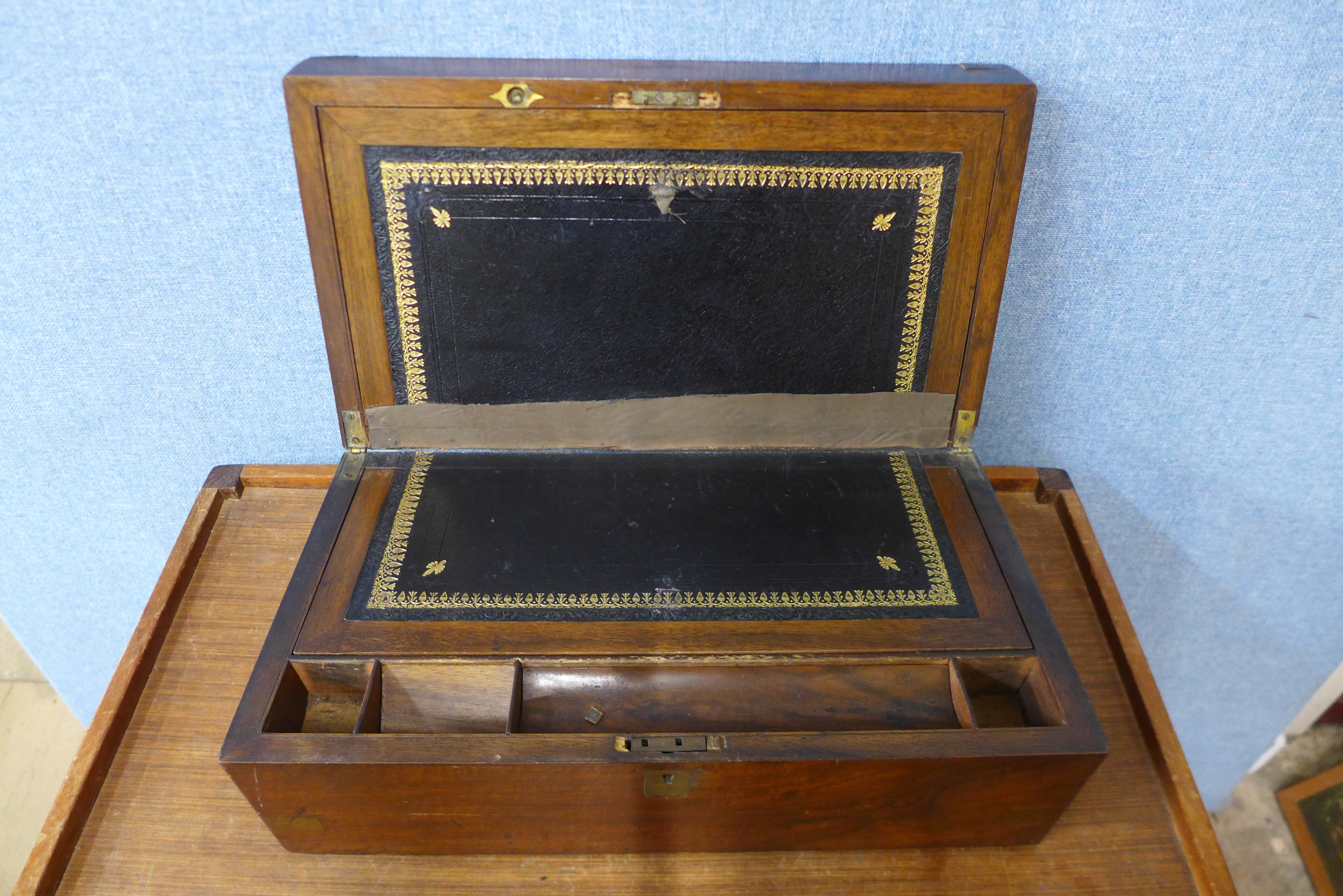 A Victorian walnut writing slope - Image 2 of 2