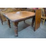 A Victorian mahogany extending dining table, 72cms h, 177cms l (extended), 91cms w