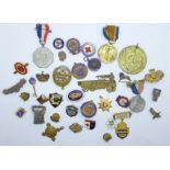 A WWI Victory medal to 22356 Pte. J.F. Eberlin. Y&LR, a York & Lancaster regimental badge and