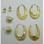 Two pairs of 9ct gold earrings, 2.9g, and two pairs of pearl set earrings