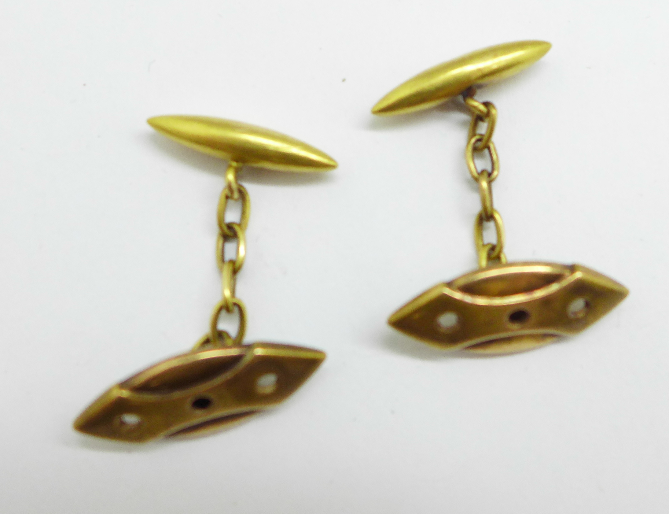 A pair of yellow metal cufflinks, 3.9g - Image 2 of 2