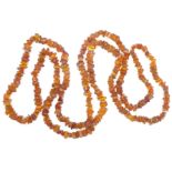 A long amber necklace, 122g
