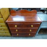 A Victorian pine chest of drawers