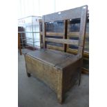 A 17th Century provincial elm settle