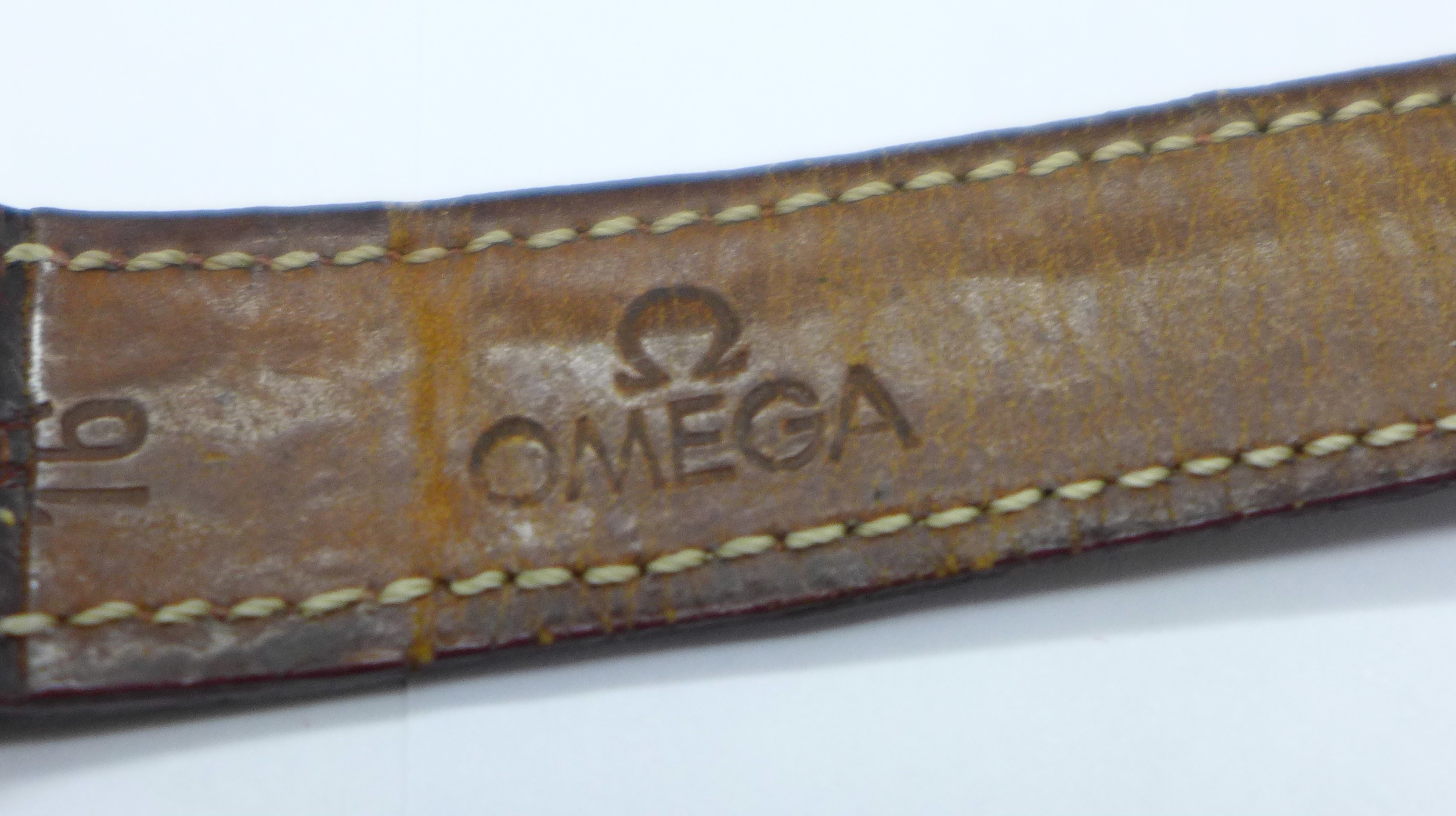 An Omega DeVille wristwatch with Omega strap and buckle, 26mm case - Image 5 of 6