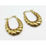 A pair of 9ct gold earrings, 1.2g