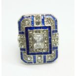 An Art Deco style dress ring, L