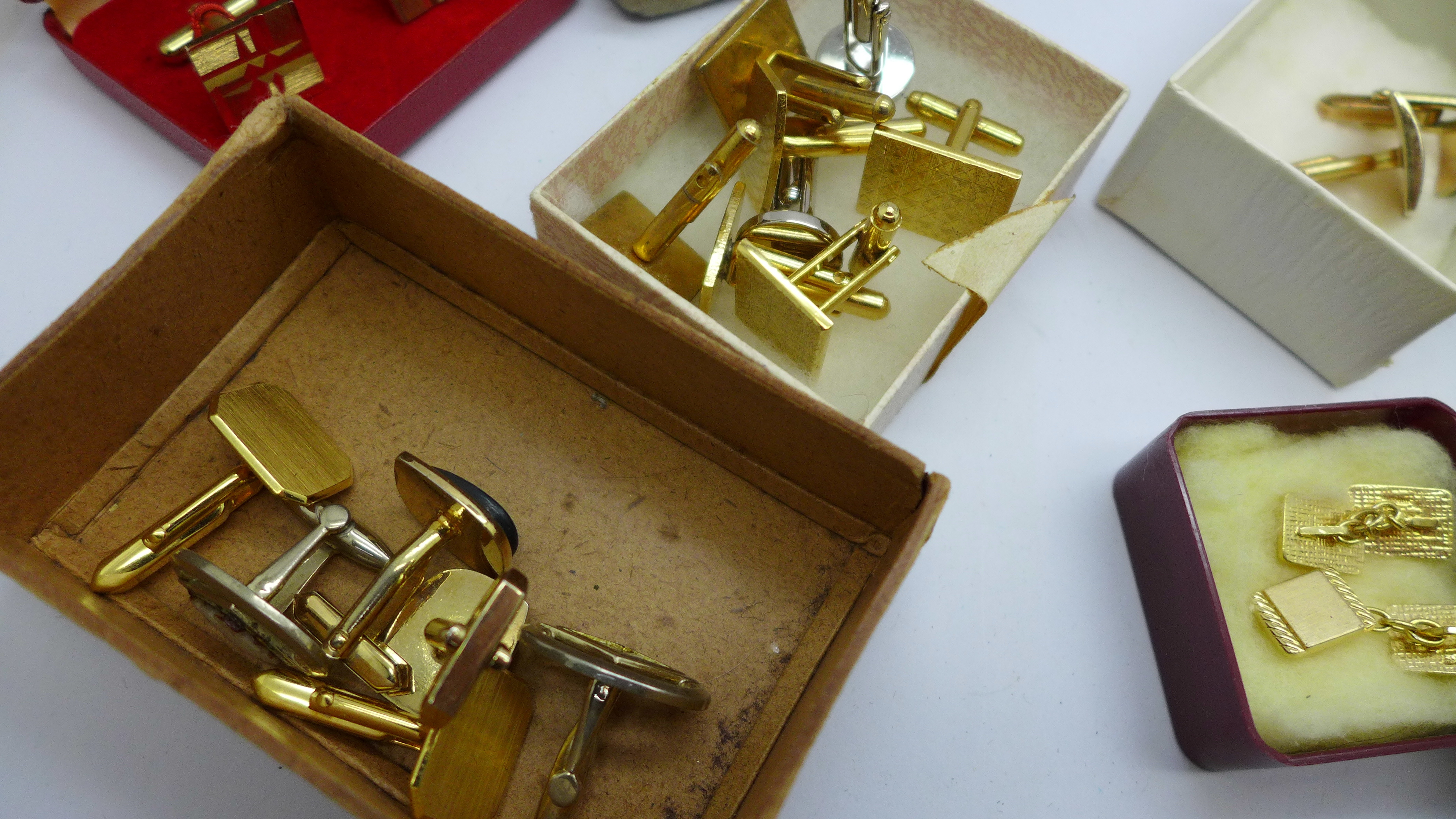 Assorted cufflinks and tie pins - Image 4 of 4