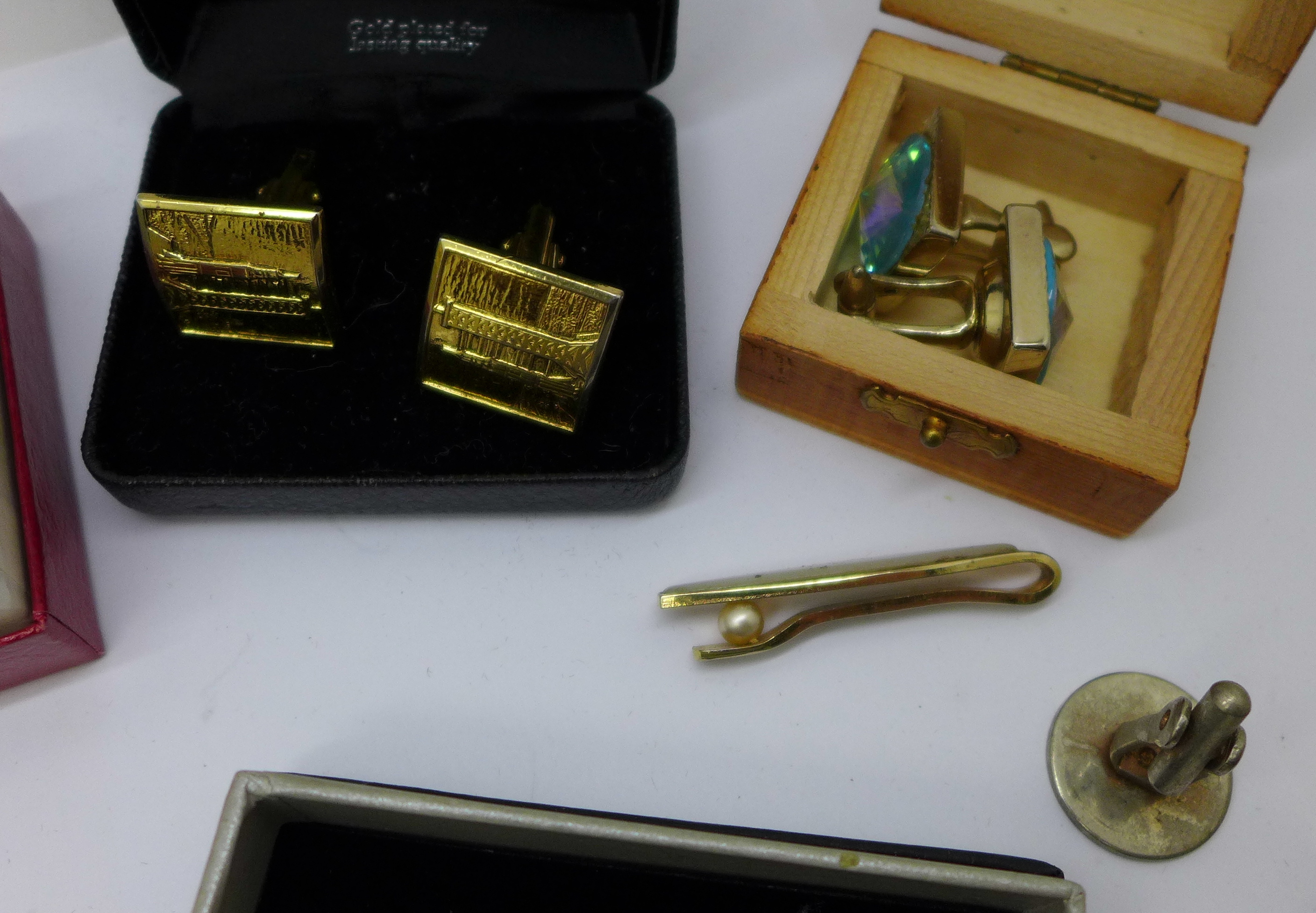 Assorted cufflinks and tie pins - Image 3 of 4