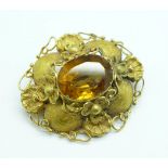 A Victorian citrine set brooch, tests as 15ct gold, 7.6g, 30mm x 35mm