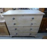 A Victorian pine chest of drawers (with lift up top)