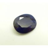 An unmounted sapphire stone, 5.8carat weight, with valuation certificate