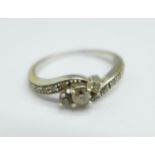 An 18ct gold and diamond ring, 2.6g, L