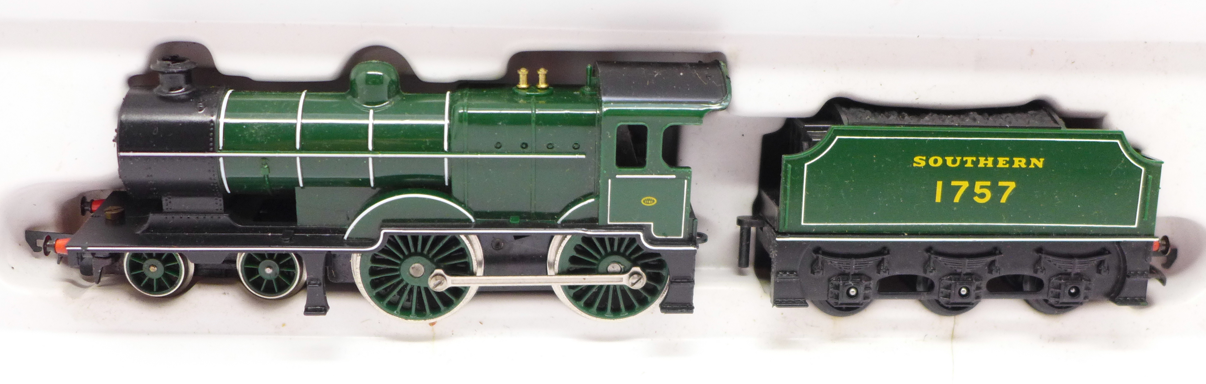 A Hornby Railways 00 gauge R.350 S.R. 4-4-0 L.I locomotive, boxed - Image 2 of 2