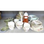 A box of china, a Wedgwood six setting tea set, one plate and sugar bowl a/f, a Susie Cooper