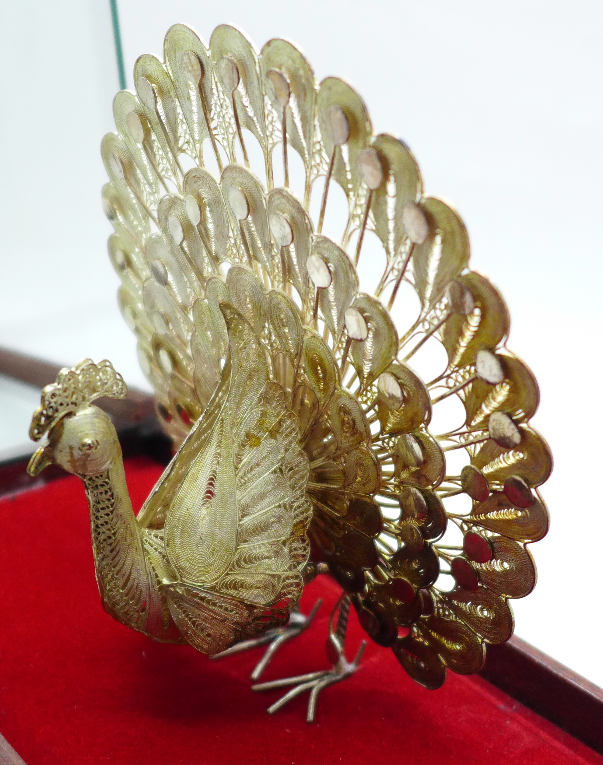 A .925 silver peacock in display case, 12cm - Image 3 of 4