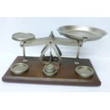 A set of Johnsons 12A balance scales in original box