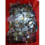 A collection of coins, including Commonwealth countries, 12kg