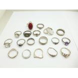 Fifteen silver rings, (three a/f), and three unmarked white metal rings