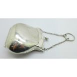 A silver purse, Birmingham 1916, 57g