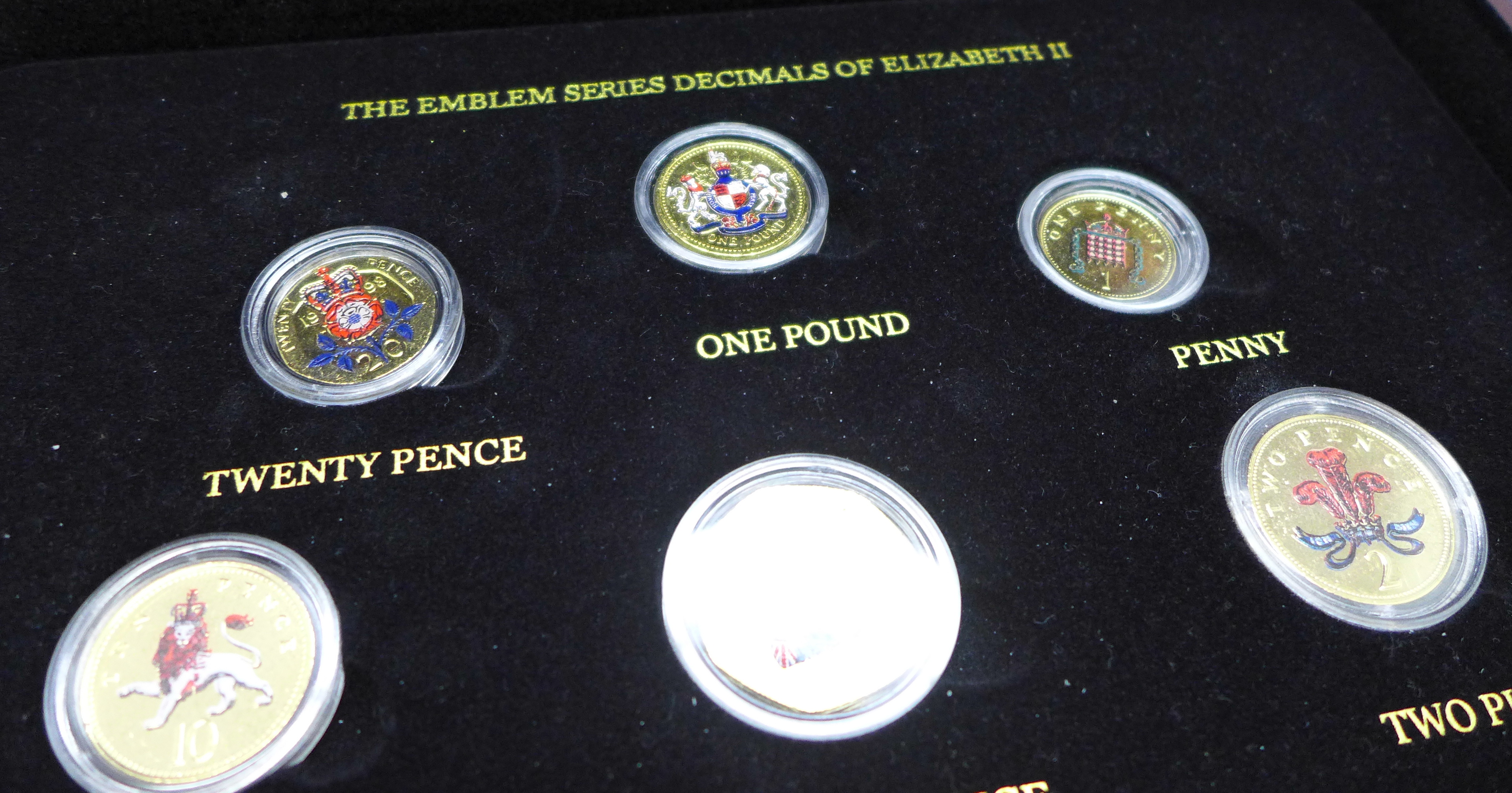 The changing face of British coinage, a set of The Emblem series decimals of Elizabeth II and a - Bild 4 aus 7