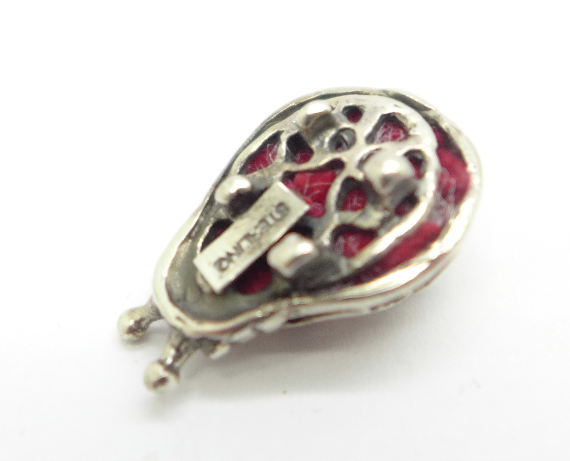 A small novelty sterling silver charm size 'ladybird' - Image 3 of 3