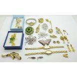 Costume jewellery and wristwatches