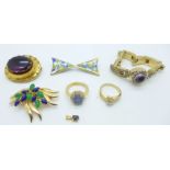 A collection of jewellery