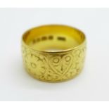 A 22ct gold wedding ring, 8.1g, O