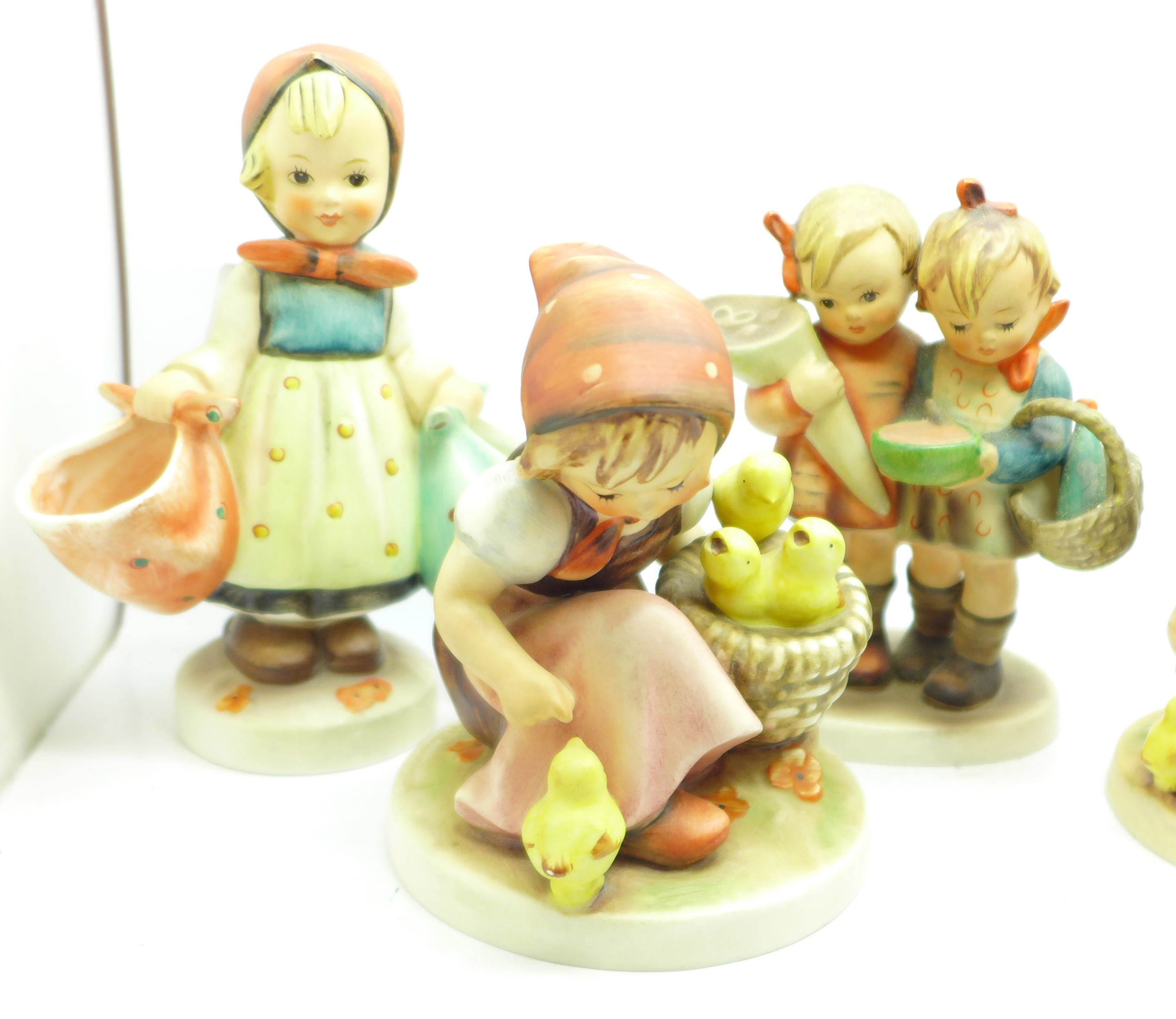 Seven Hummel figures including Chick Girl and Going To Grandmas - Image 2 of 6