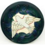 A Moorcroft Year Plate, Second Series Second Edition 1993, dove design, 204/500, with box and signed