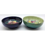 Two Moorcroft freesia dishes, 77mm diameter, (202,203)