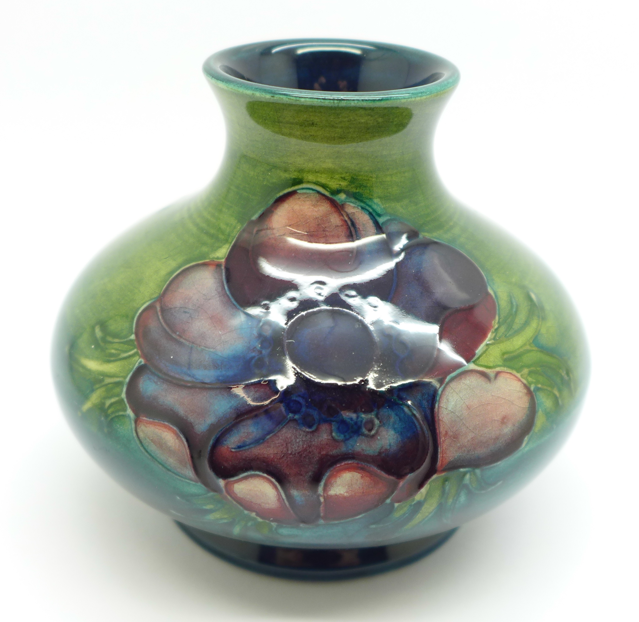 A Moorcroft anemone squat vase, with paper label, Late Queen Mary, 7cm - Image 2 of 5