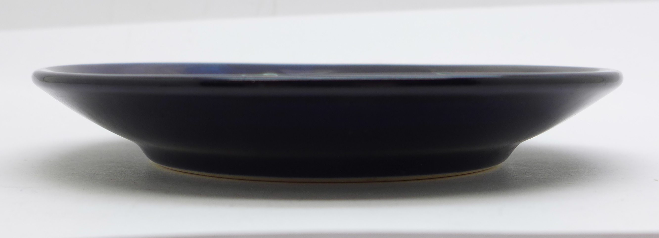 A Moorcroft Collectors Club dish, 2004, 12cm diameter - Image 2 of 3