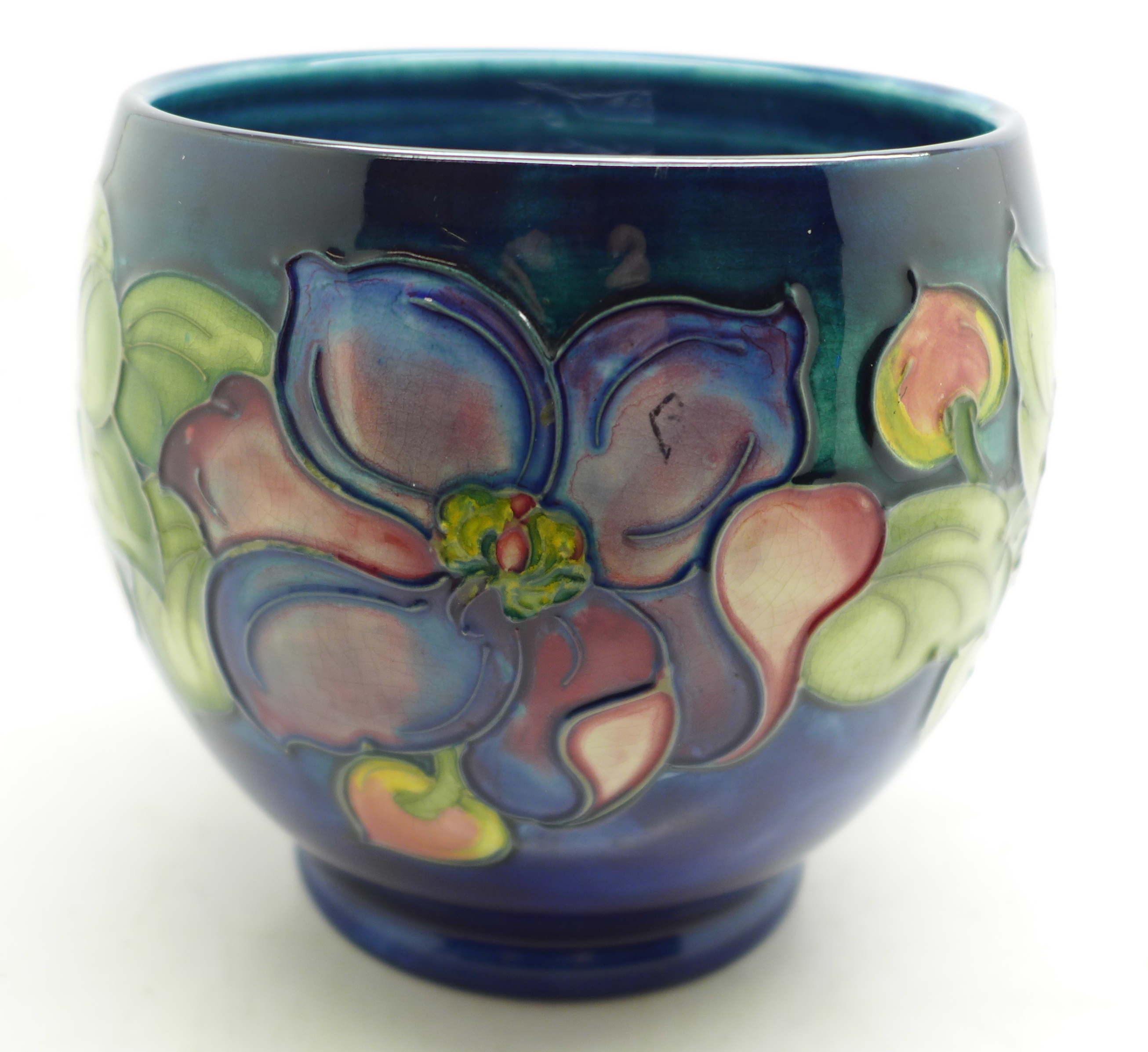 A Moorcroft clematis vase, crazed, 13cm - Image 3 of 7