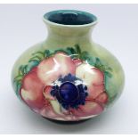 A Moorcroft anemone squat vase, 6.5cm