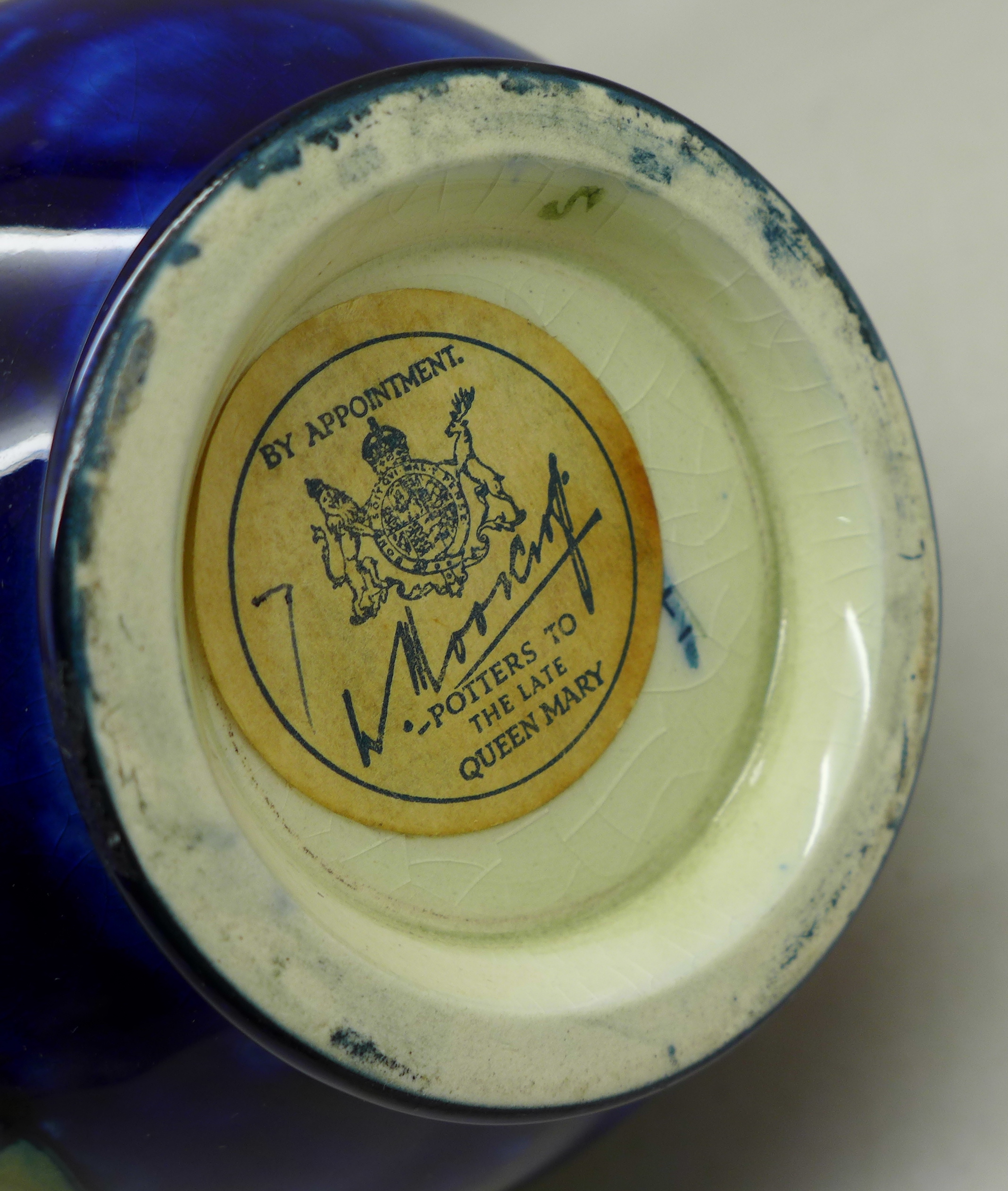 A Moorcroft clematis vase, with paper label, The Late Queen Mary, 13cm - Image 6 of 6