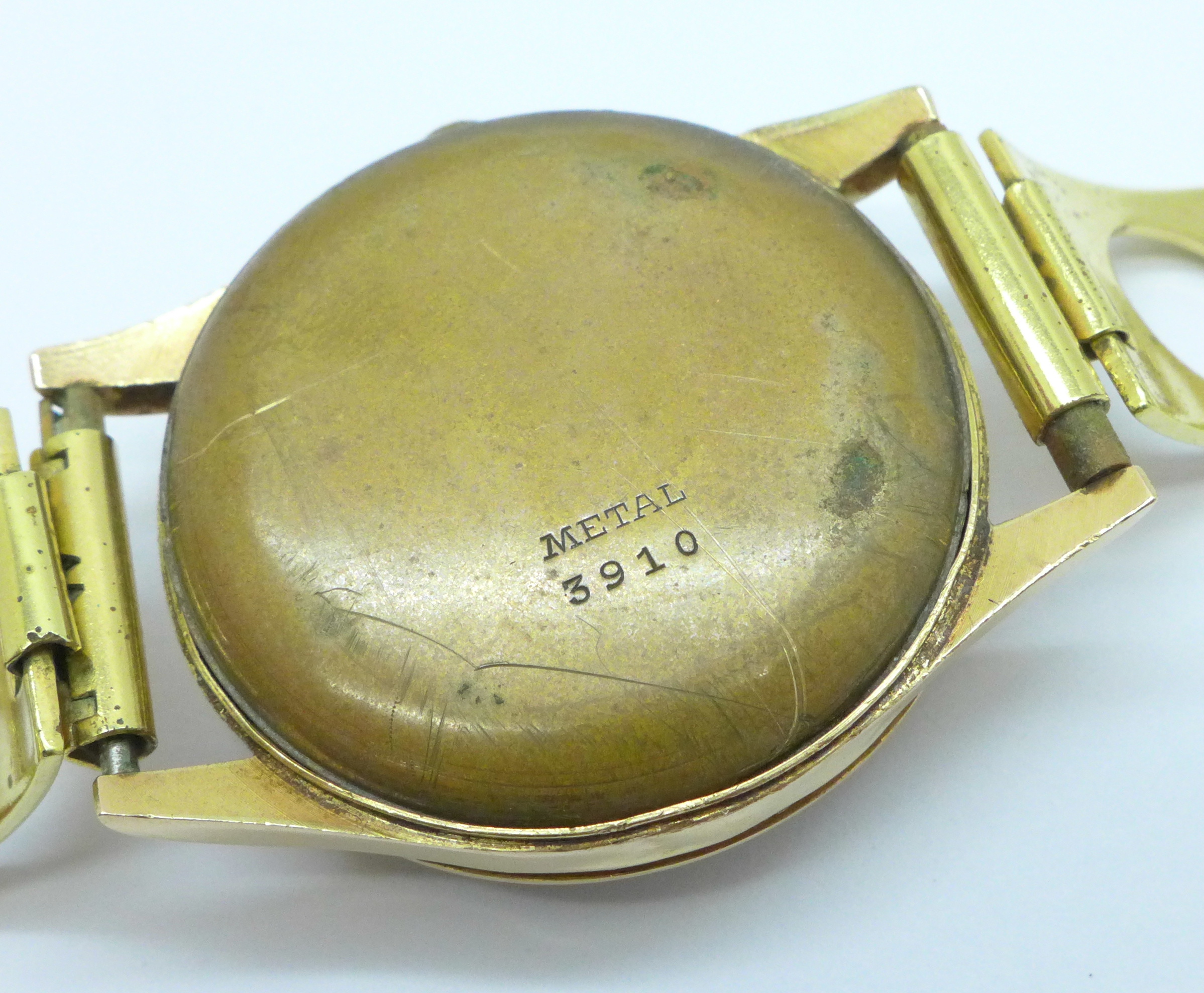 A gentleman's 18ct gold Titus chronograph wristwatch, 36mm case - Image 6 of 7