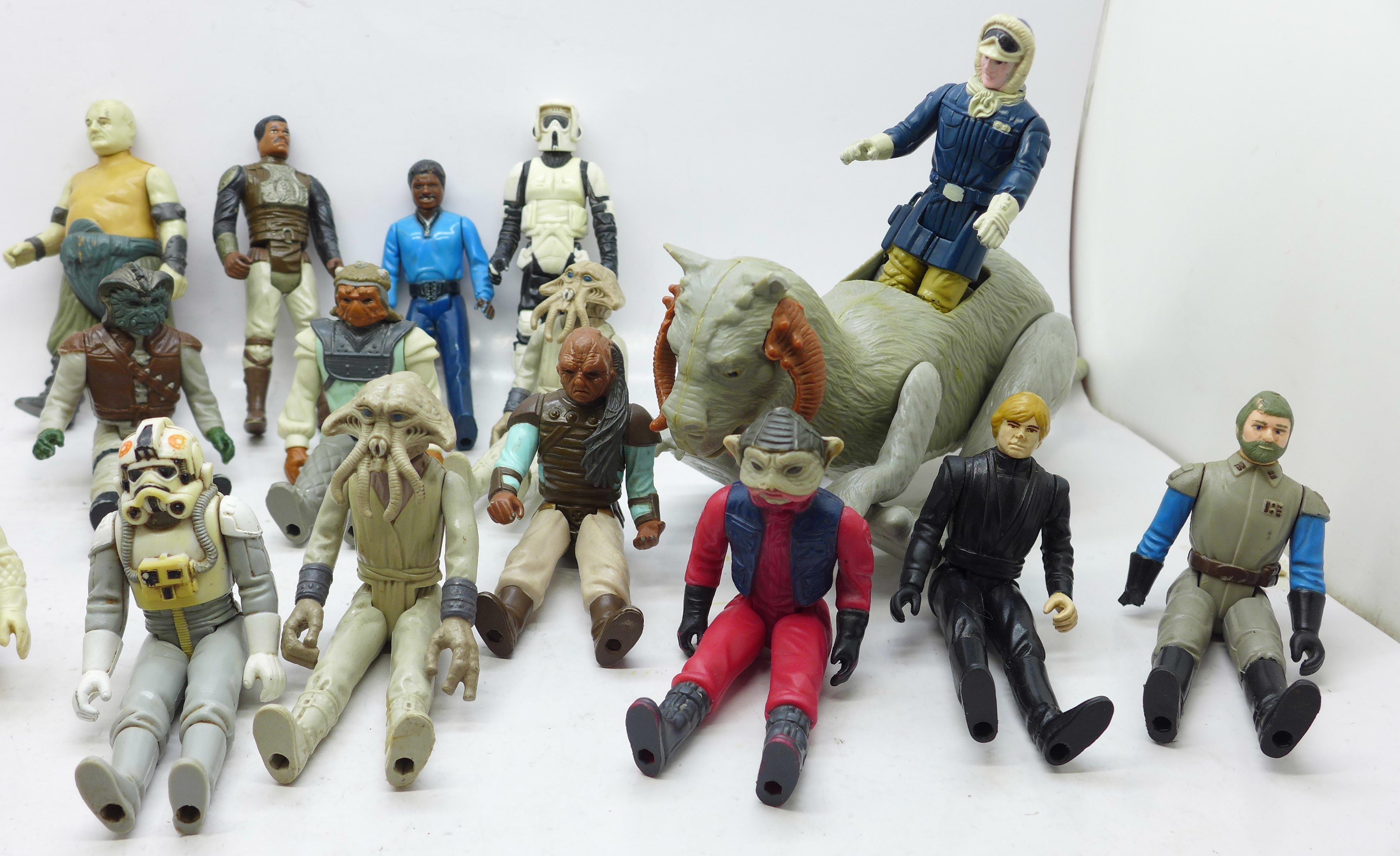 A collection of Star Wars figures - Bild 3 aus 5