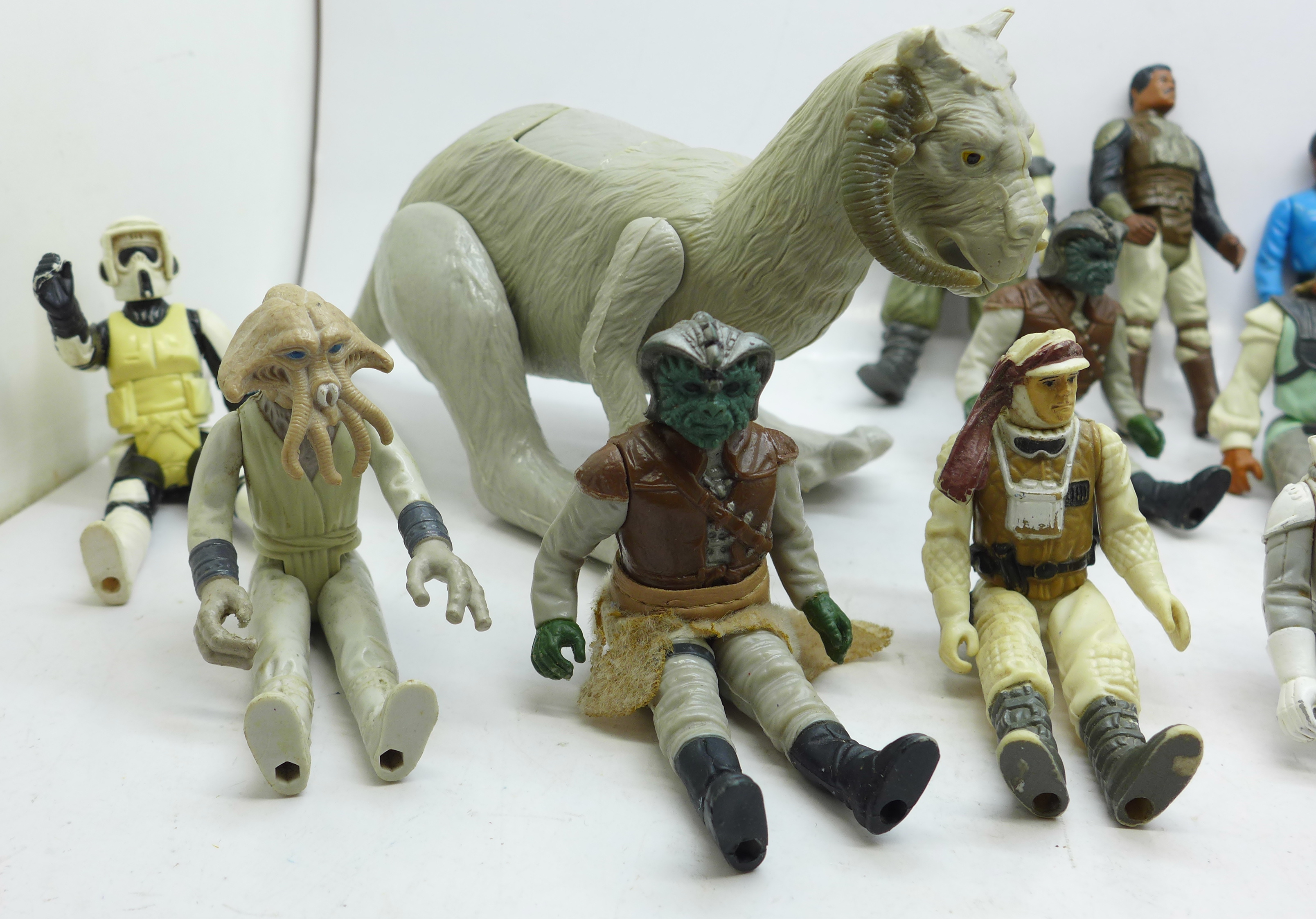 A collection of Star Wars figures - Bild 2 aus 5