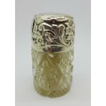 A silver and cut glass salts jar, Birmingham 1907, 7cm, inner stopper chipped