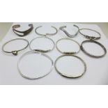 Ten silver bangles, 120g