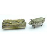 A novelty pig vesta case and a vesta case with hunting scene