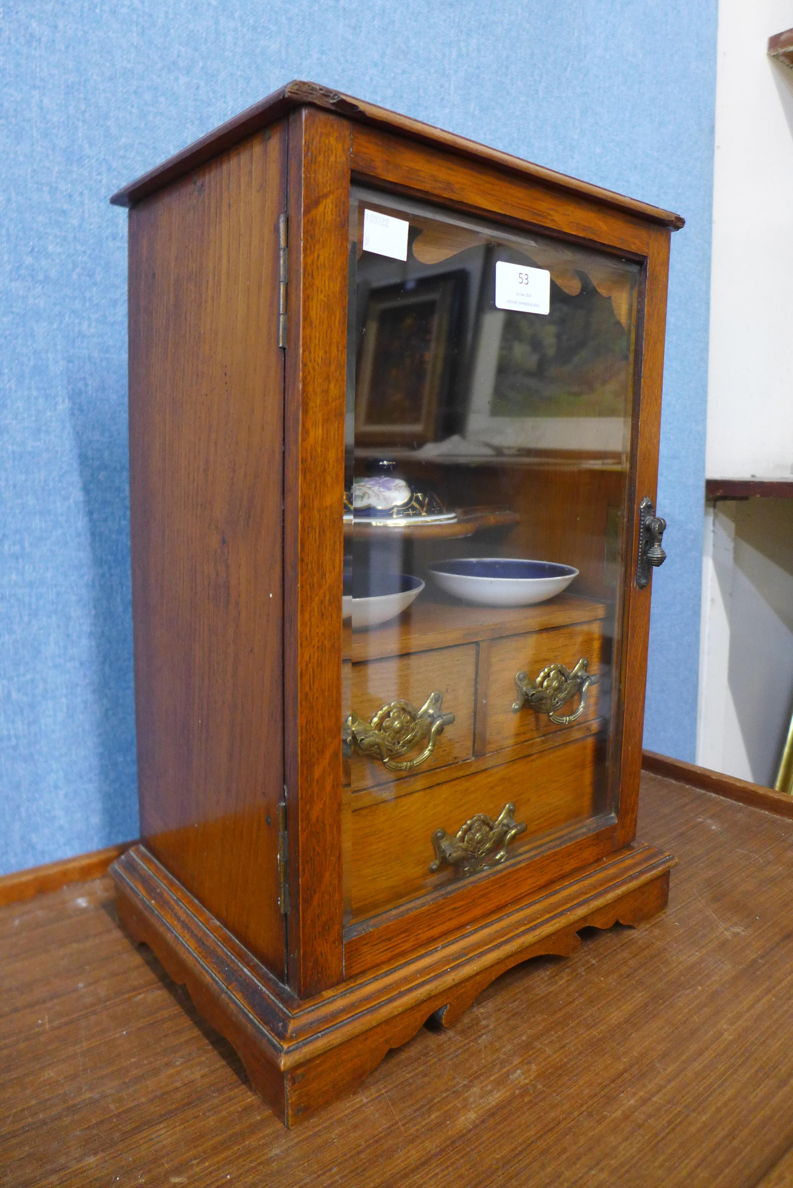 A Victorian oak smokers cabinet, 43cms h x 29cms w
